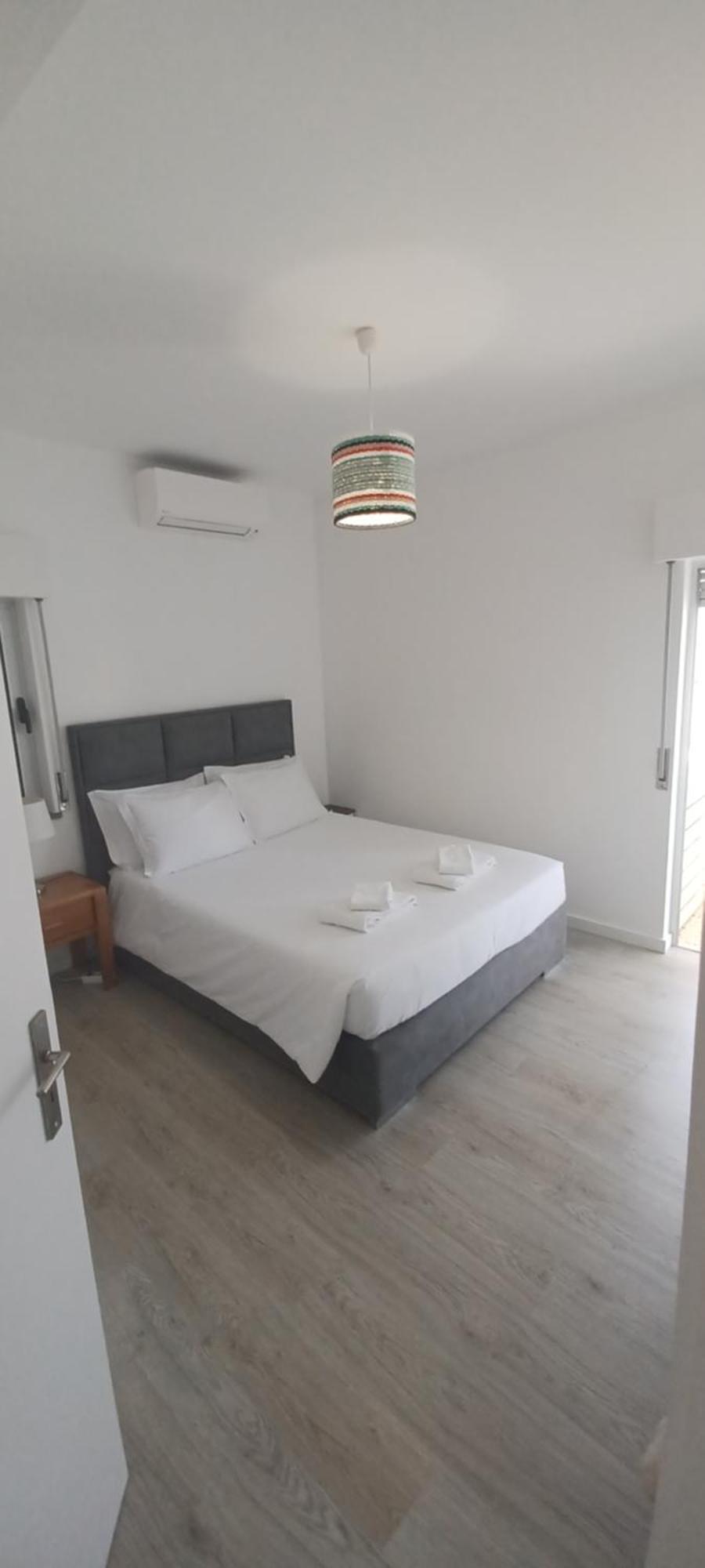 Beachcity Guesthouse Lagos Bagian luar foto